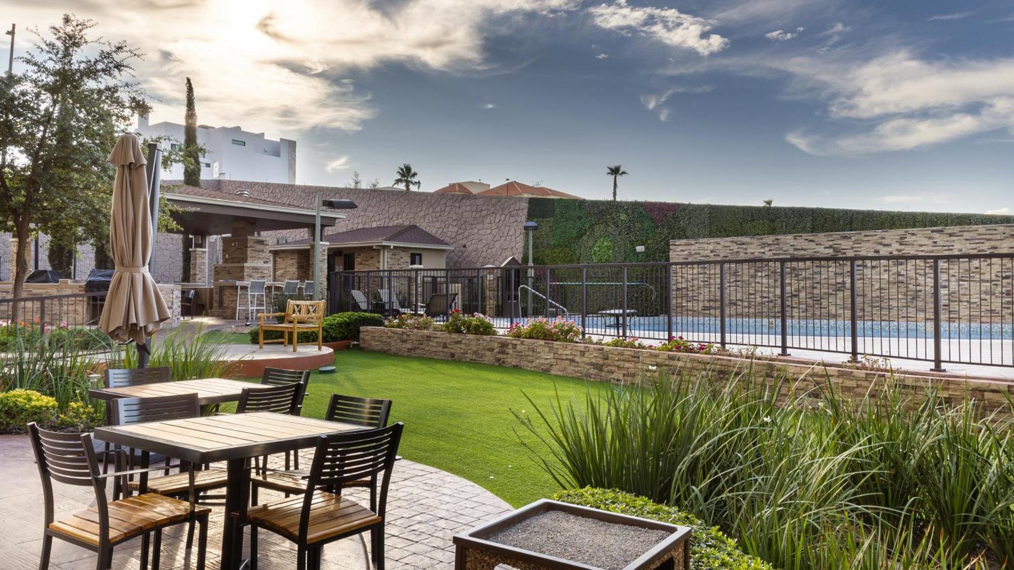 Staybridge Suites Chihuahua By Ihg Dış mekan fotoğraf